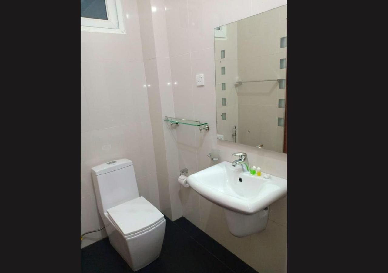 Slightly Chilled Hotel Nallathanniya Екстериор снимка