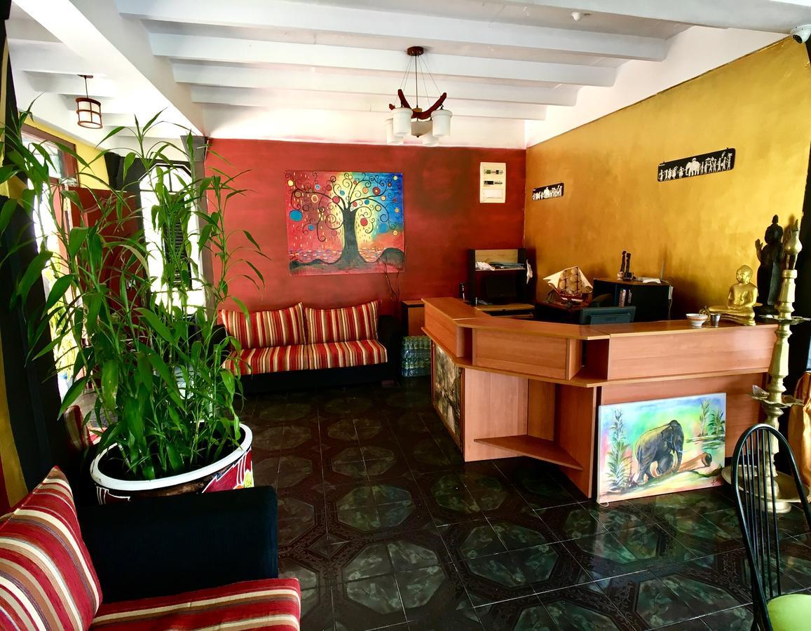Slightly Chilled Hotel Nallathanniya Екстериор снимка