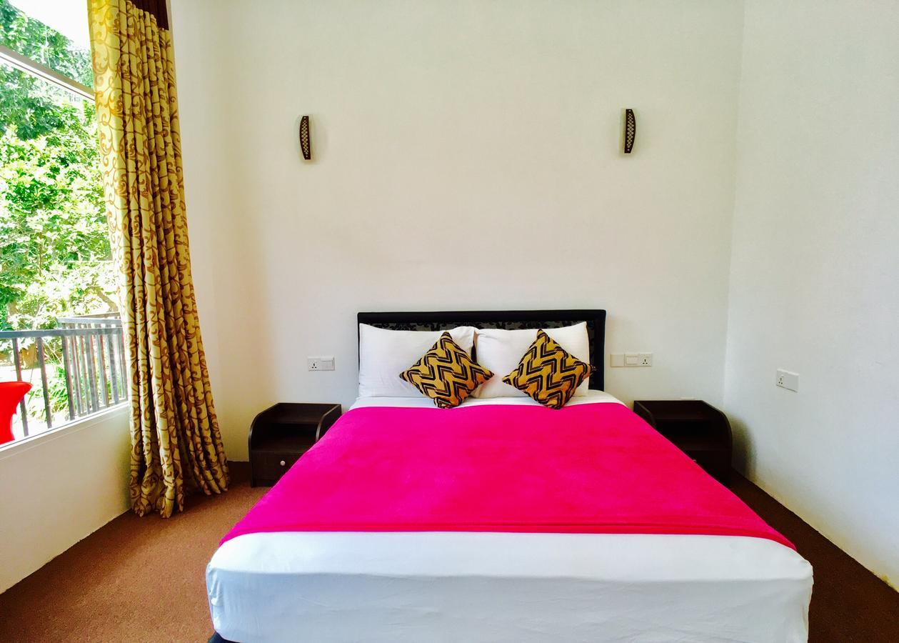 Slightly Chilled Hotel Nallathanniya Екстериор снимка